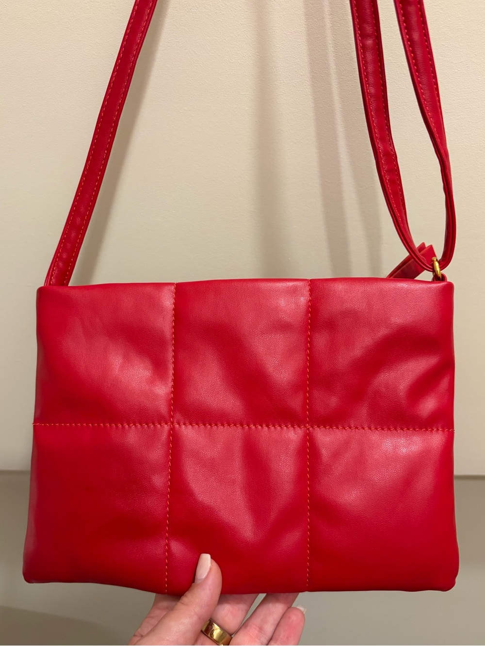 Joe Fresh Red Quilted Crossbody Bag - Classic Women's Shoulder Purse